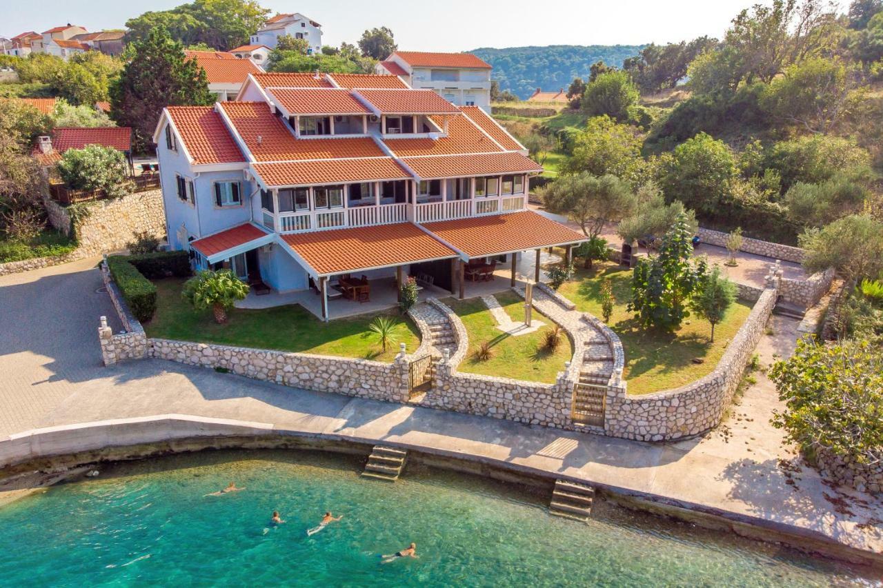 Villas Kampor Exterior photo